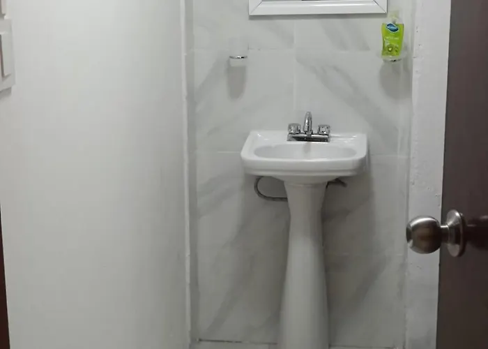 Jardin Balbuena Cerca Gnp Aicm Zócalo 102 Casa de hóspedes
